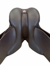 SOLD 2026/03/27e  X Large Used Wintec Pro Stock Saddle Medium Tree