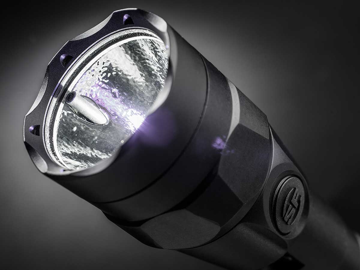 SureFire R1 Lawman Intellibeam AutoAdjusting LED Flashlight