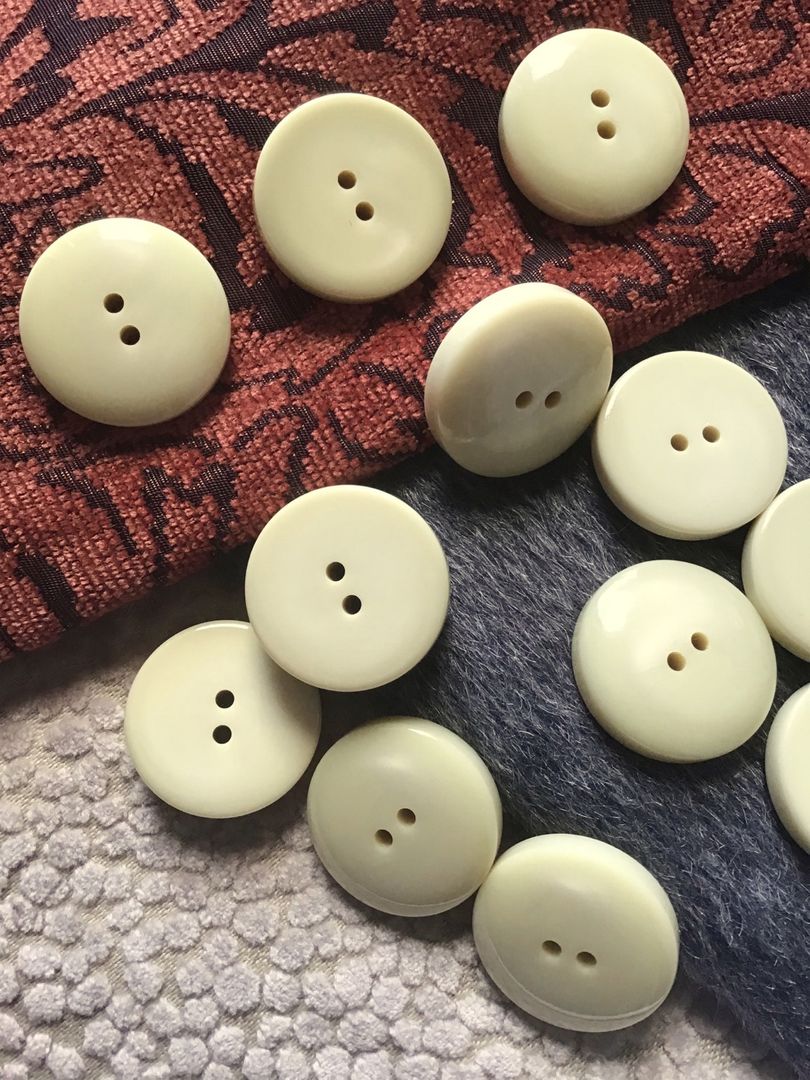 beige-ivory-italian-2-hole-1-3 