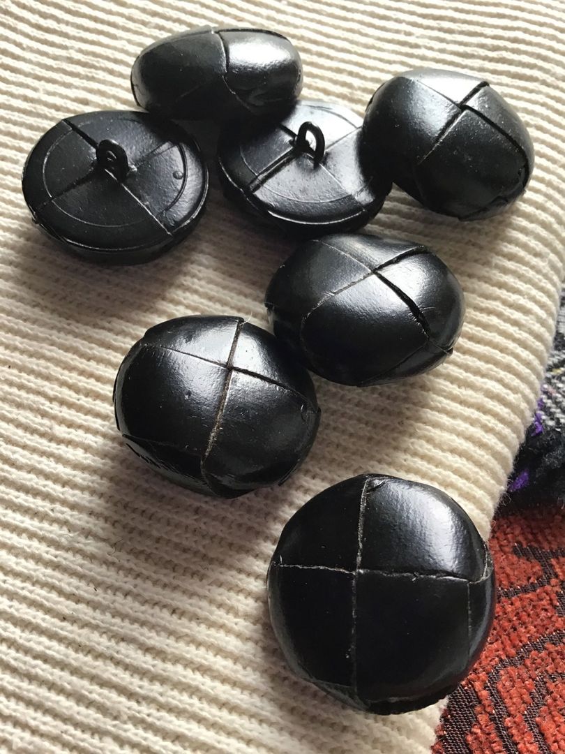3 Boutons Plastique Noir Vintage - Diamètre 28mm, Style Années 60