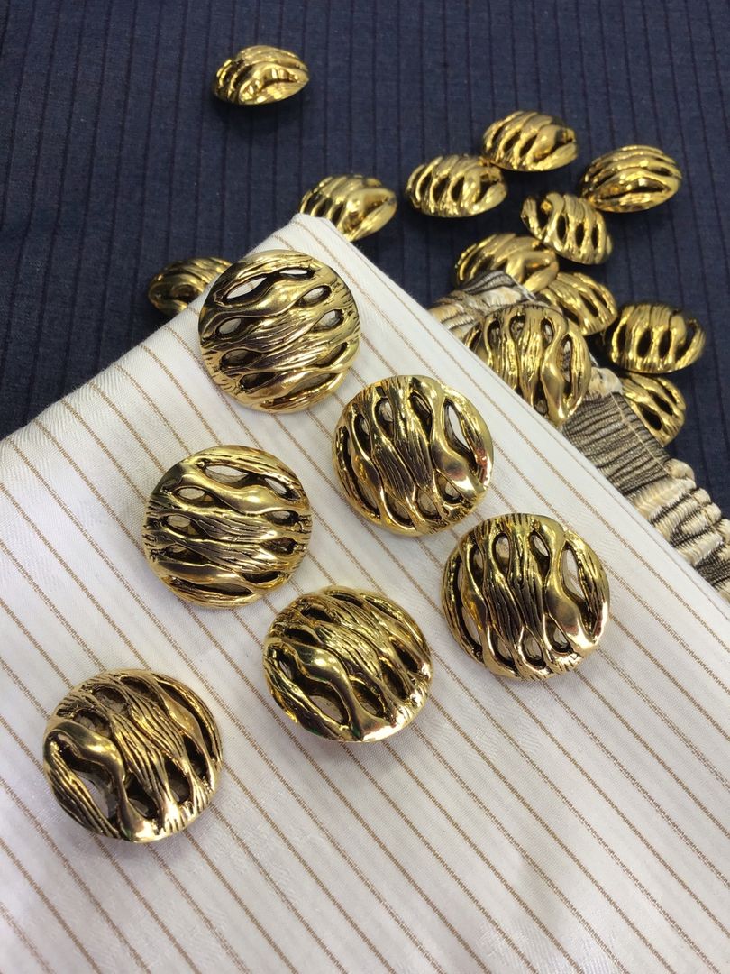 gold-metallic-vintage-fancy-