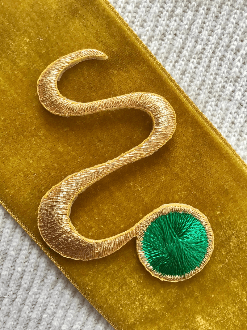 Metallic Gold Green Decorative Embroidery Swirl Vintage Applique