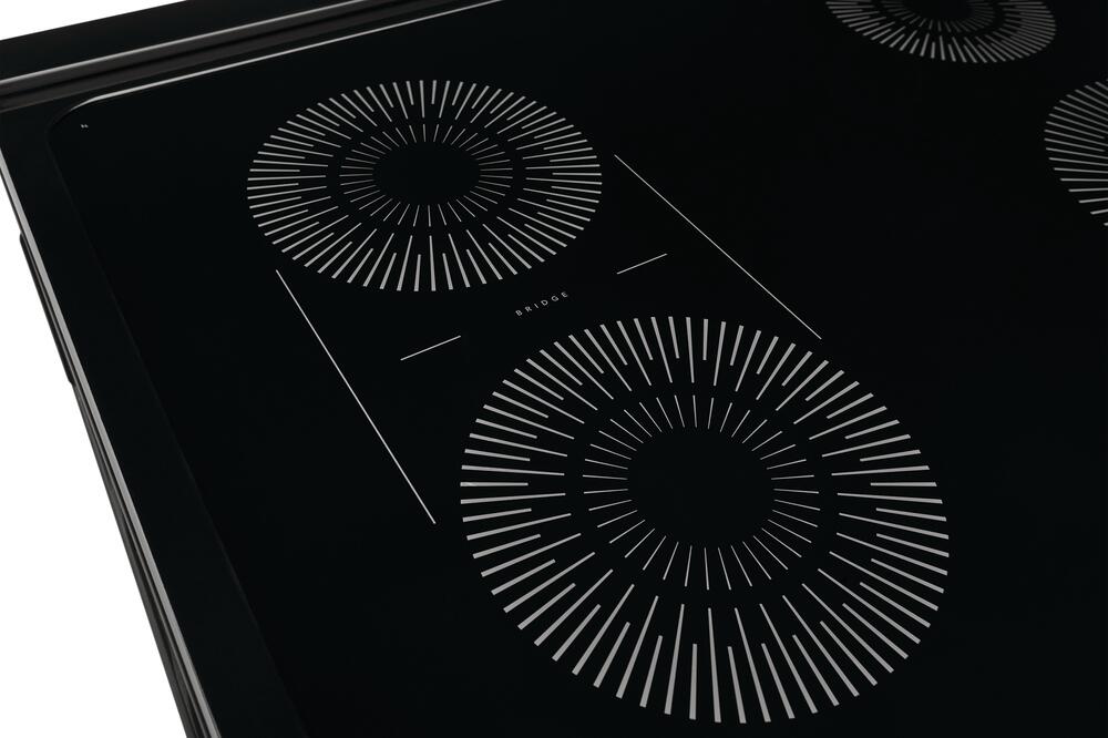 FCFI3083AS Frigidaire 30" Freestanding Electric Induction Range with 4