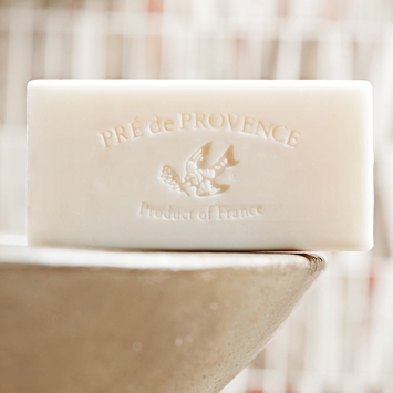 Pre de Provence 20% Shea Butter Handcut Soap (150g) in Lavender