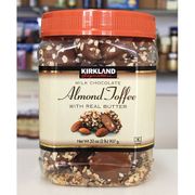 Kirkland Signature Milk Chocolate Almond Toffee, 2 lb (907 g)