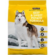 Kirkland Signature Nature's Domain Beef & Sweet Potato Formula Dog Food, 35 lb