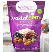 WildRoots Coastal Berry Trail Mix, 26 oz (737 g)