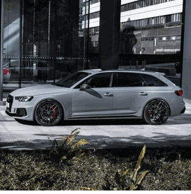 AUDI RS4 AVANT BRIXTON FORGED CM10 ULTRASPORT+