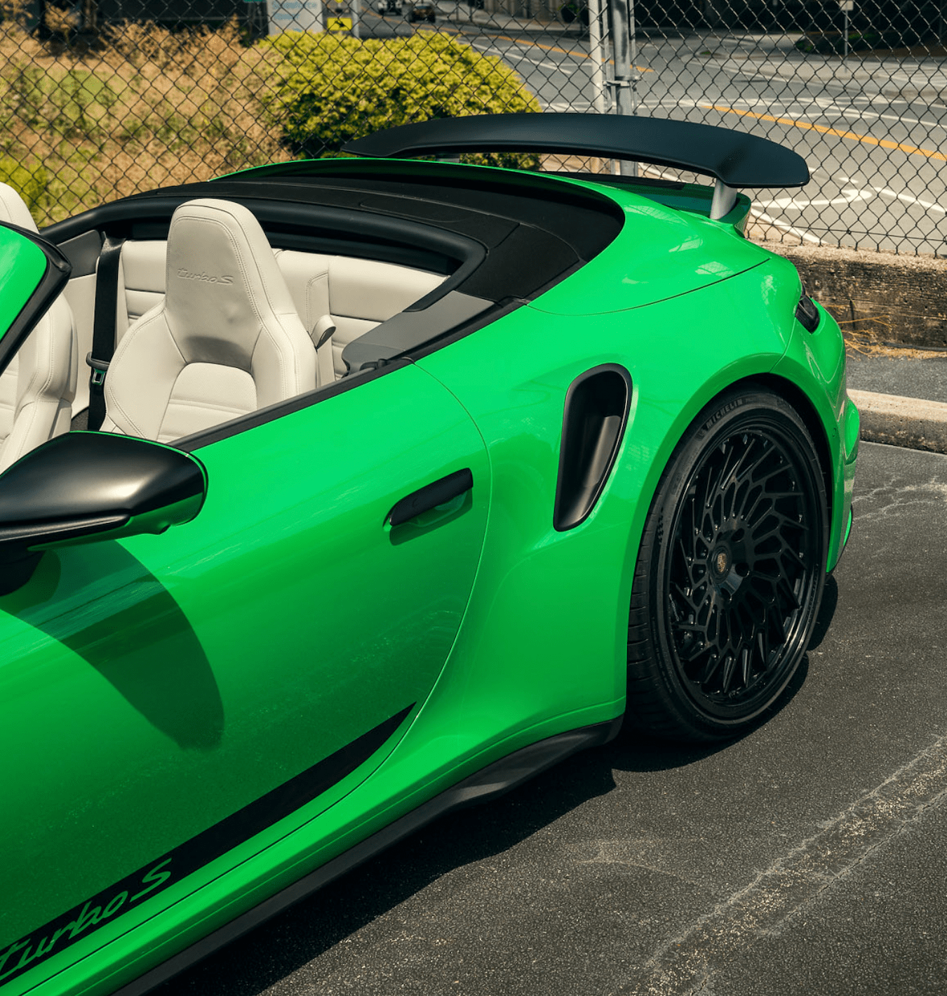porsche-992-turbo-s-vossen-forged-ml-r2