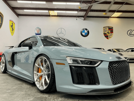 AUDI R8 SIGNATURE SV104