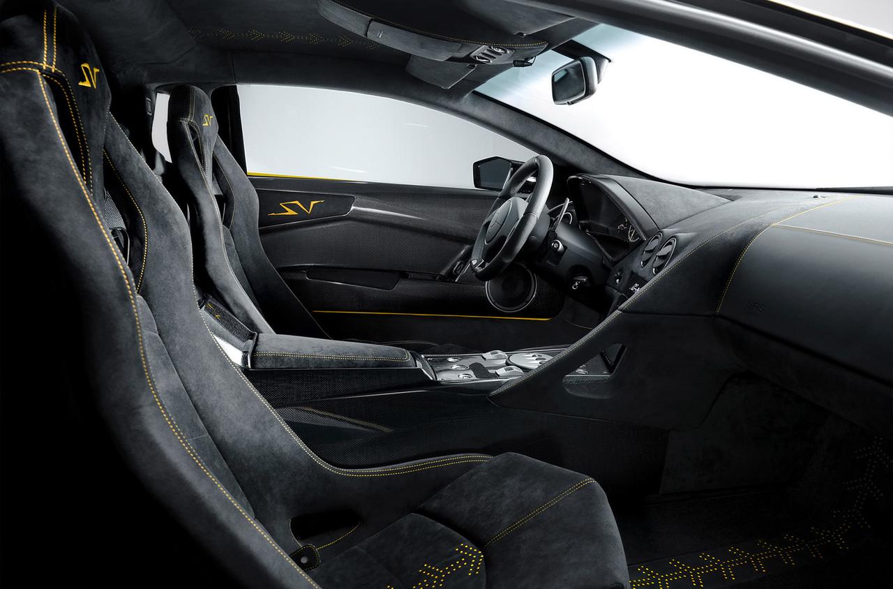 LAMBORGHINI MURCIELAGO LP670-4 SV