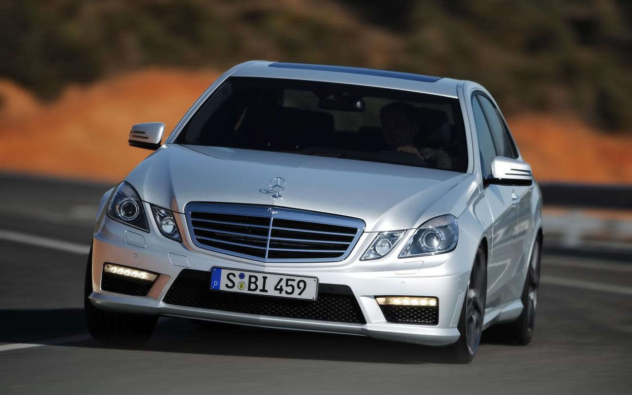 MERCEDES E63 AMG