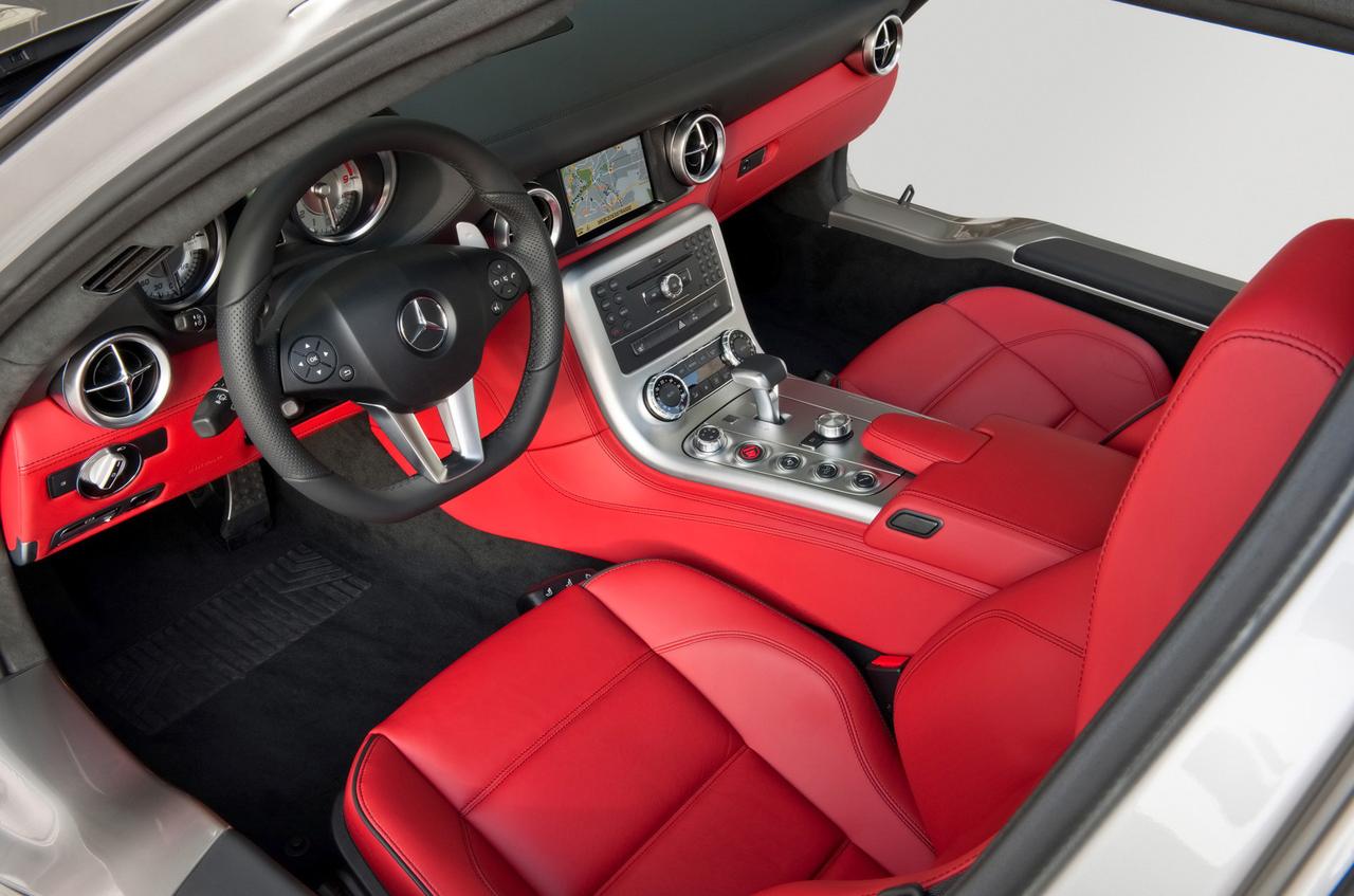 MERCEDES SLS AMG