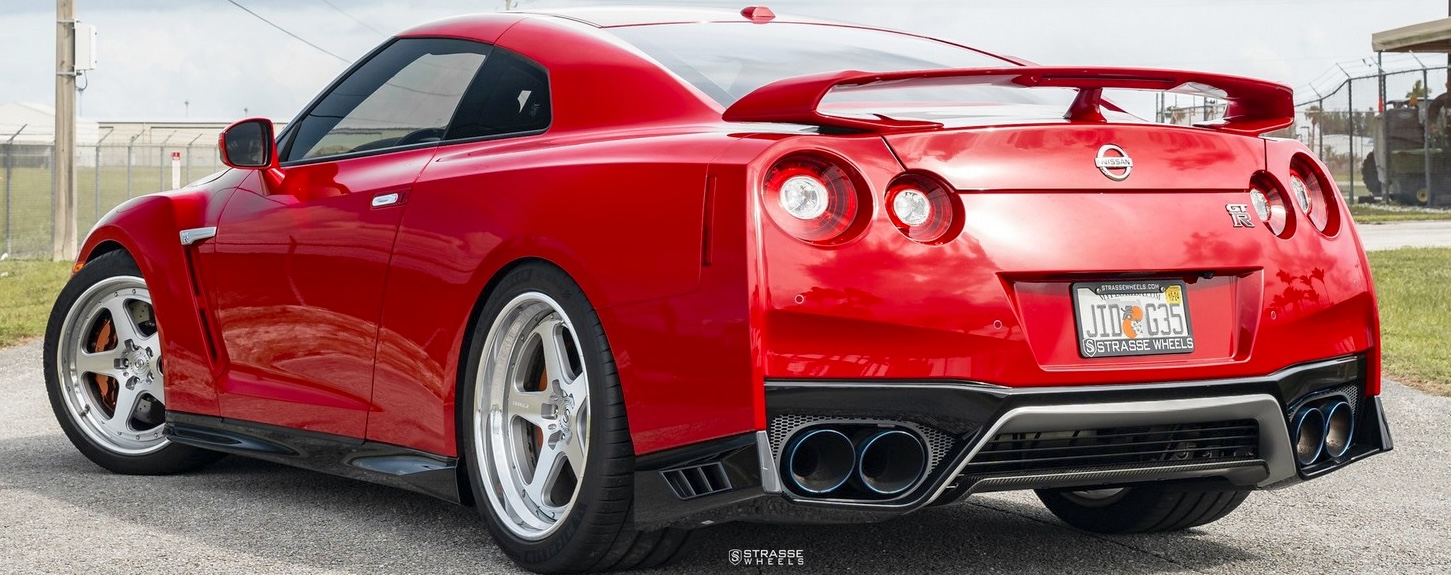 NISSAN GT-R R35 STRASSE FORGED S5 TRACK