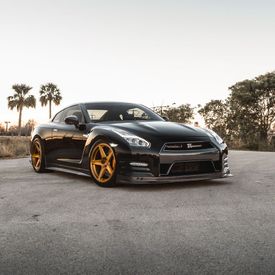 NISSAN GT-R R35 VOSSEN FORGED GNS-1