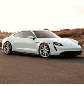 PORSCHE TAYCAN TURBO S HRE P104SC