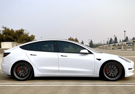 TESLA MODEL 3 SIGNATURE SV602