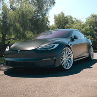 TESLA MODEL S PLAID HRE 520M