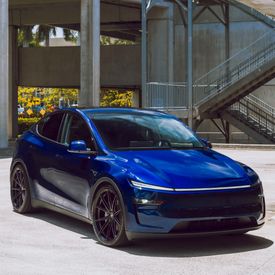 TESLA MODEL Y VOSSEN HFX-2 SATIN BLACK