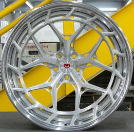 VOSSEN FORGED LC3-01T 3-PIECE BRUSHED GLOSS CLEAR