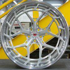 VOSSEN FORGED LC3-01T 3-PIECE BRUSHED GLOSS CLEAR