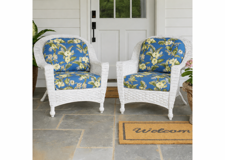 2 Outdoor Wicker White Chairs With Freeport Summer Fabric Set