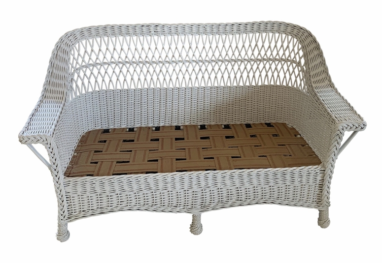 A Guide to Identifying Vintage Wicker Furniture
