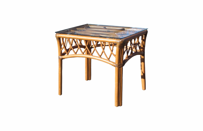 Crystal Lake Rattan End Table