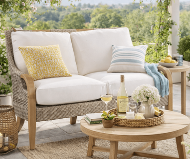Lane Venture Edgewood Loveseat
