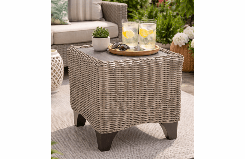 Lane Venture Requisite Wicker Accent Table