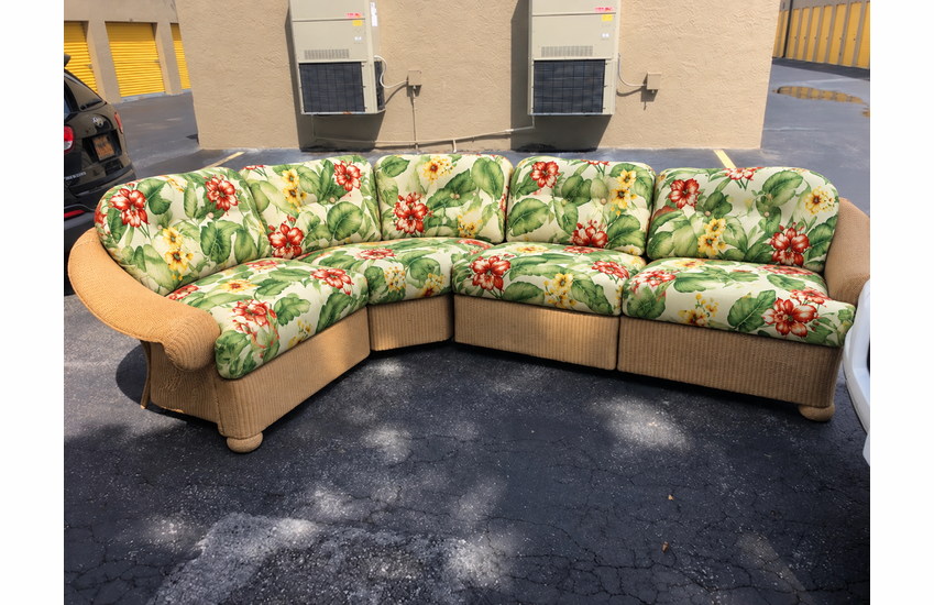 Lloyd Flanders Casa Grande Sectional Cushion Set