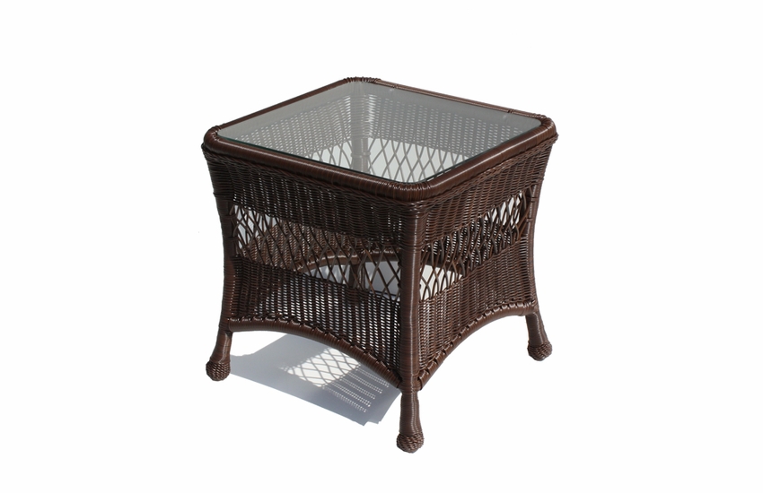 Outdoor Wicker End Table in Brown Wicker Paradise