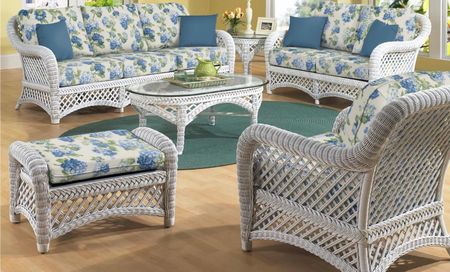 White Wicker Lanai Set of 5-Loveseat NOT included 