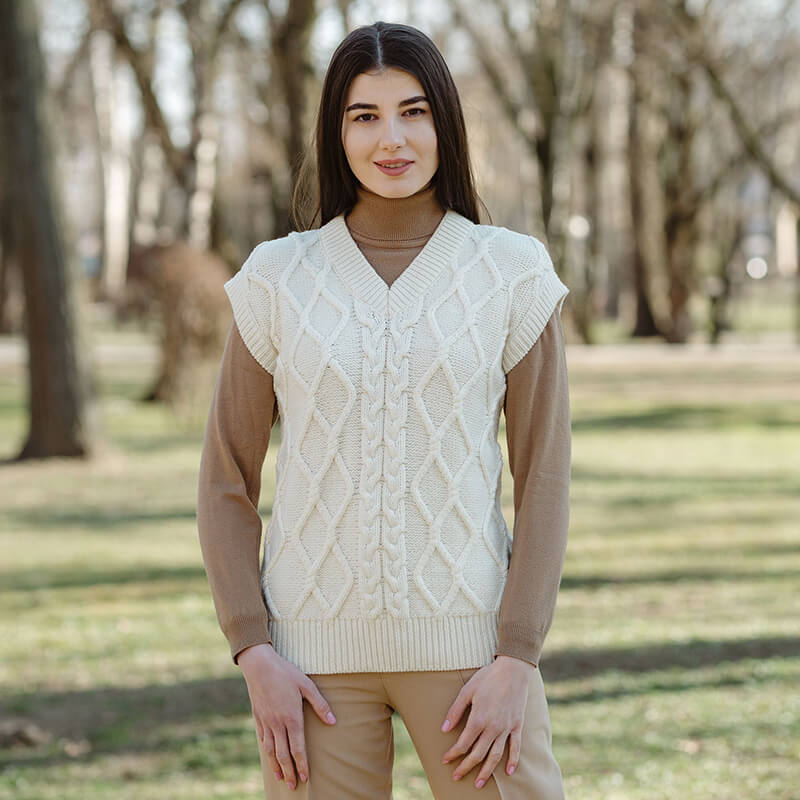 Women's Merino Wool Irish Sweater Vest | Saol | Keilys.com