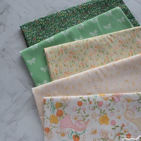 Fabricworm Custom Bundle, Daisy Bee Precut FAT QUARTERS 14 Total
