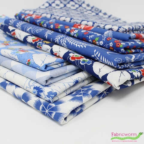 Linzee McCray for Moda, Feed Sacks: True Blue, Starburst Cornflower