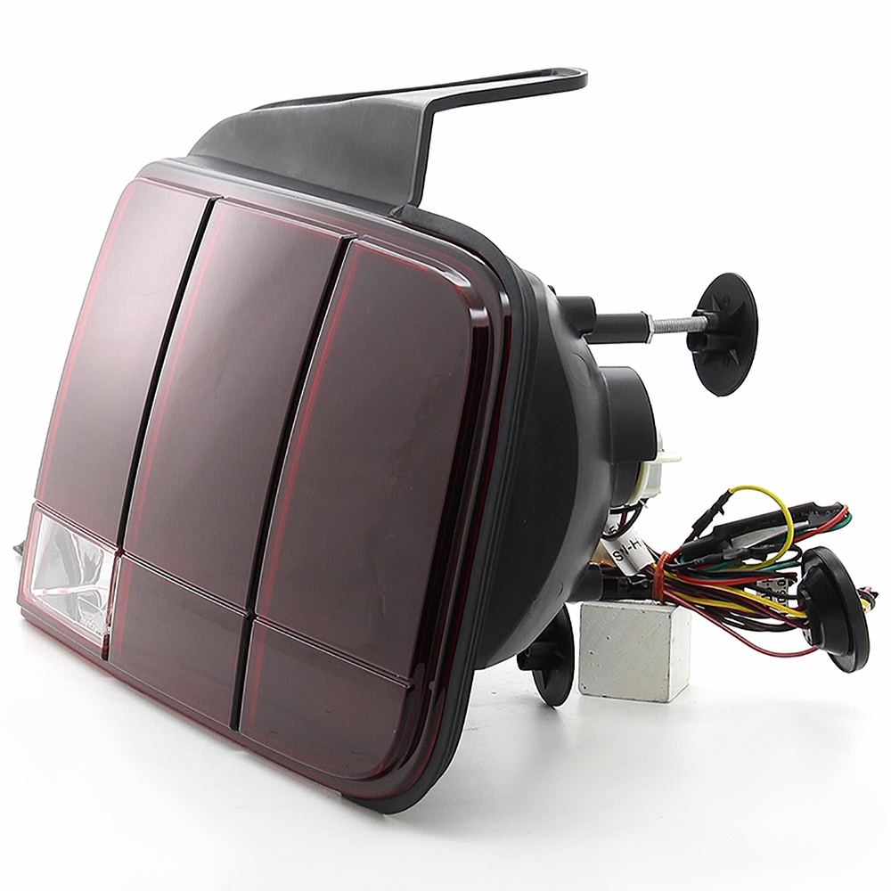 20052009 Ford Mustang [Sequential Turn Signal] LED Tail Lights Red