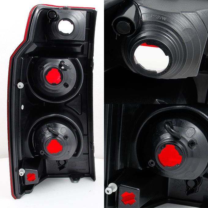 20062010 Jeep Commander Red Clear Replacement Tail Lights