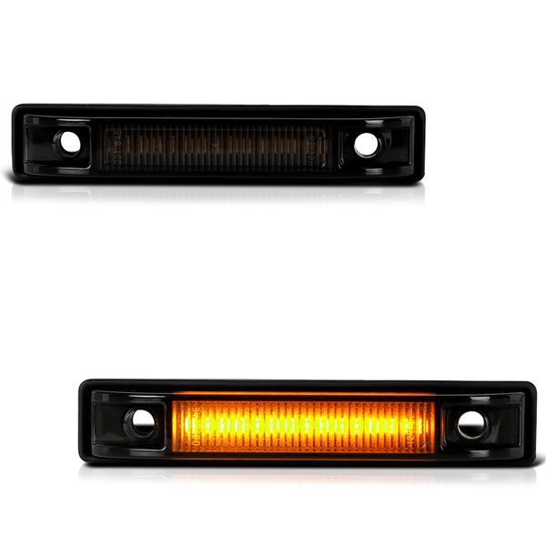 9718 Wrangler w/Bushwacker Fender Flare Amber LED Side Marker Lights