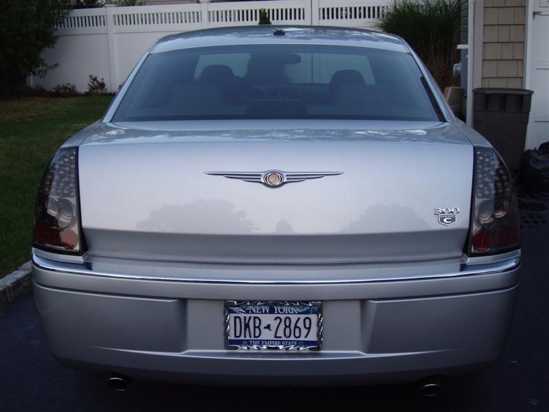 20052007 Chrysler 300 Performance LED Tail Lights Red Clear By Spyder