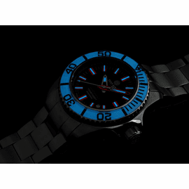Aqua Expedition White Bezel Black Dial LUME