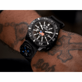 DAYNIGHT PC USA BLACK/ WHITE BEZEL TRITIUM AUTOMATIC T-100 SPECIAL EDITION