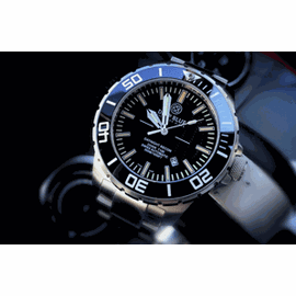 DAYNIGHT RECON TRITIUM DIVER  10Y EDITION 