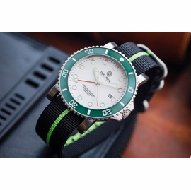 GREEN LAND 44MM DIVER GMT   2 TIME ZONE QUARTZ  -  GREEN CERAMIC  BEZEL -  DIVER