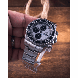 MASTER CHRONOGRAPH 15 YEAR ANNIVERSARY LIMITED EDITION AUTOMATIC VALJOUX 7750