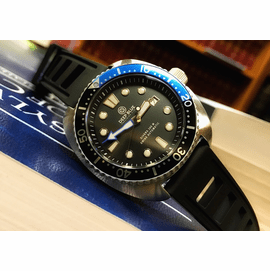MILITARY DIVER 300