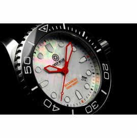 SEA RAM QUARTZ MOP - BLACK/WHITE