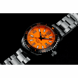 SWISS MADE ALPHA MARINE 500 T-100 TRITIUM - ORANGE