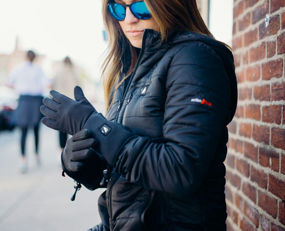 ActionHeat 5V Women's Heated Glove Liners The Warming Store