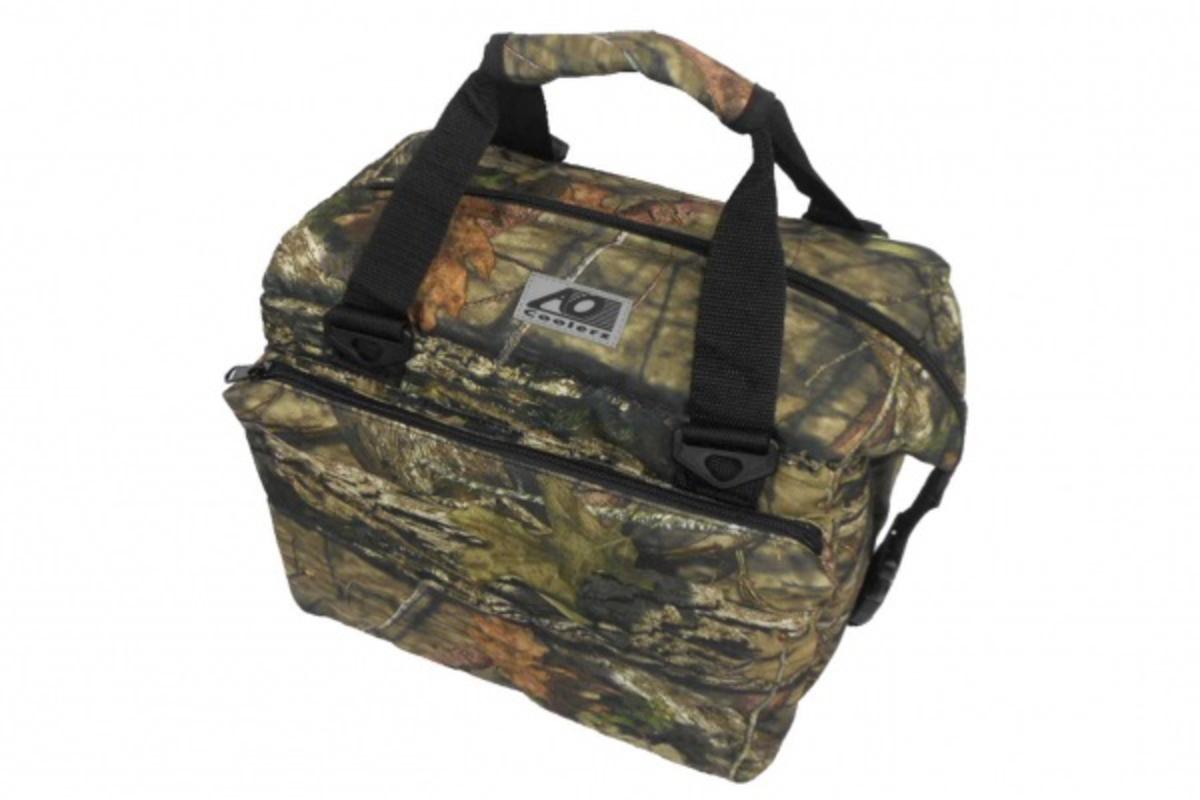 AO Coolers 24PACK DELUX MOSSY OAK / AOクーラーズ デラックス モッシーオーク 24パック AO Coolers 12 Pack Deluxe Mossy Oak Cooler